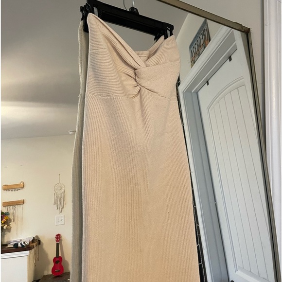 Strapless Knit Midi Dress - Picture 3 of 4